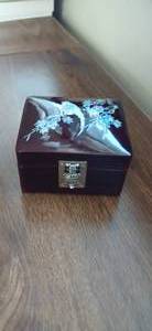 lot 23849 image: Vintage Jewelry Box with Red Velvet Interior