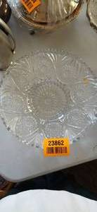 lot 23862 image: Genuine Lead Crystal Decorative Bowl with Flower Design