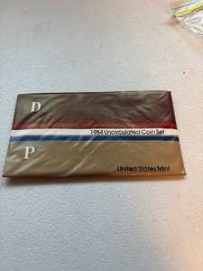 lot 24100 image: 1984 Uncirculated Coin Set United States