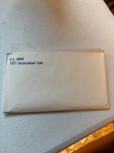 lot 24135 image: US Mint 1977 Uncirculated Coins