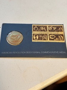 lot 24212 image: American Revolution Bicentennial Commemorative Medal