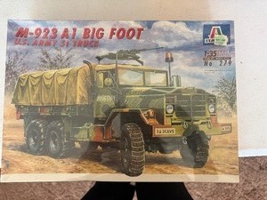 lot 24012 image: Factory Sealed Italeri M-923 A1 Big Foot US Army 5t Truck Model Kit Collectors Item
