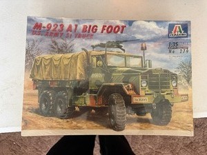 lot 24015 image: Factory Sealed Italeri M-923 A1 Big Foot US Army 5t Truck Model Kit Collectors Item