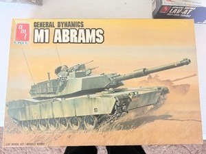 lot 24039 image: Factory Sealed AMT ERTL General Dynamics M1 Abrams Model Kit Collectors Item