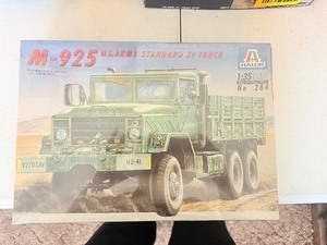 lot 24046 image: Factory Sealed Italeri U.S. Army Standard 5t Truck M-925 Model Kit Collectors Item
