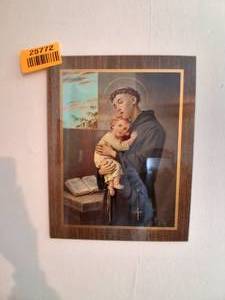 lot 25772 image: Wooden Saint Painting Portraits