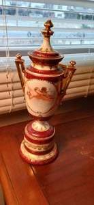 lot 23928 image: Antique Vienna-style Porcelain Gilt Covered Vase or Urn