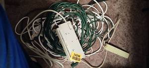 lot 24246 image: Lot of Multiple Extension Cords
