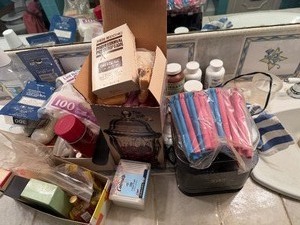 lot 24278 image: Misc Bathroom Items, Medicines, Cleaning Supplies, and More