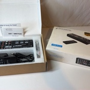 lot 7 image: J-Tech Digital 8x1 HDMI Switch with Remote JTD-0801