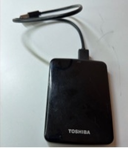 lot 43 image: 1TB Toshiba Portable External Hard Drive