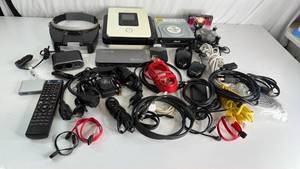 lot 82 image: Mixed Lot of Computer Cables, Adapters and Accessories