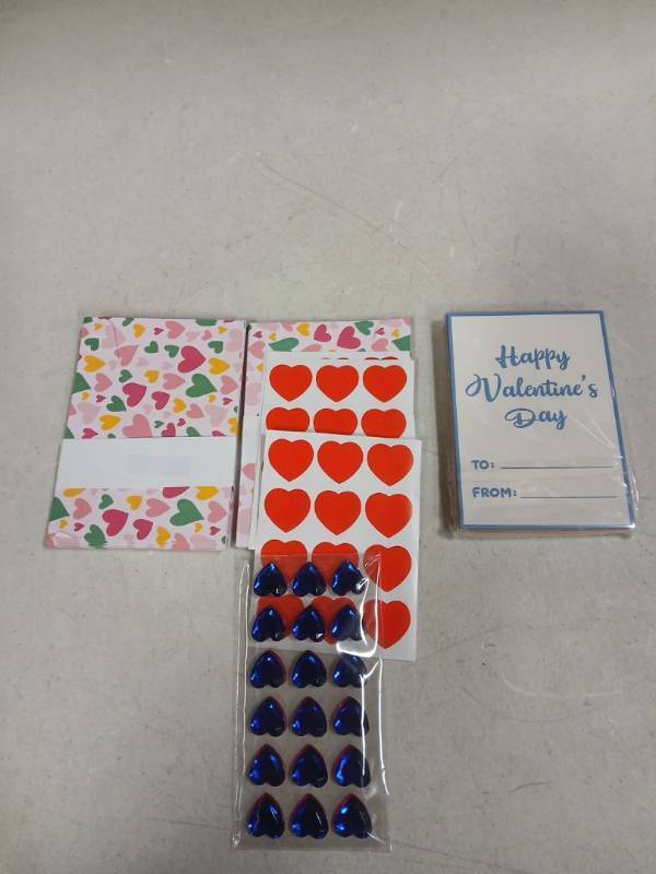 lot 28384 image: Valentines Day Cards for Kids