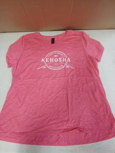 lot 28883 image: Kenosha WI Vintage Crossed Fishing Rods T-Shirt Pink Womens XL