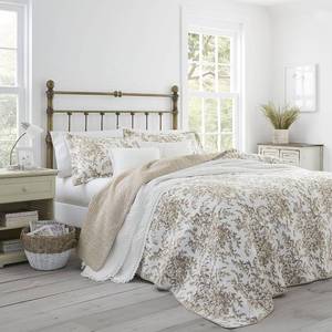lot 301266 image: Laura Ashley - King Quilt Set, Reversible Cotton Bedding with Matching Shams, Home Decor for All Seasons (Bedford Mocha, King)