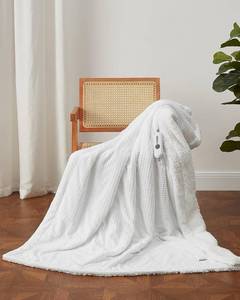 lot 401175 image: Garvee Heated Blanket Throw, Waffle Electric Throw Blankets with ETL Certified, Soft Flannel Heating Blanket for Couch, 4 Heat Levels, Auto Off, Machine Washable, White, 50 x 60