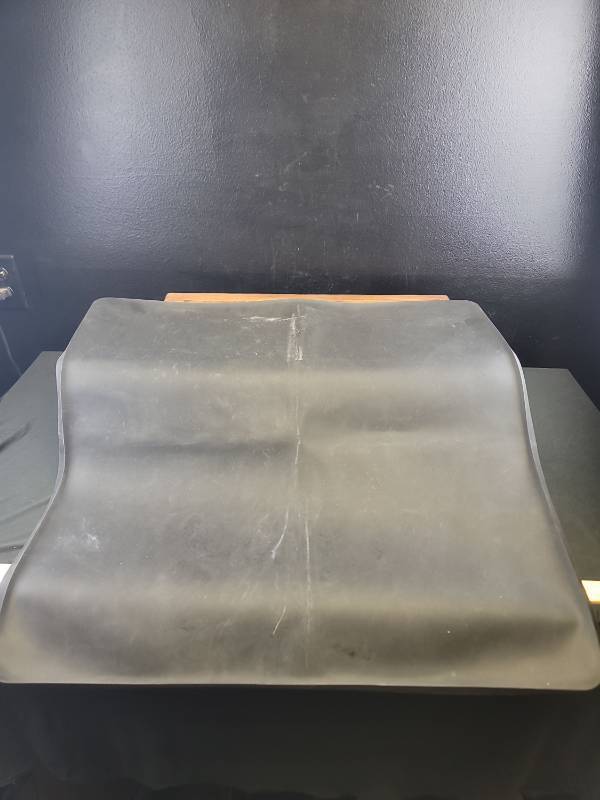 lot 9326 image: Rubber Mat