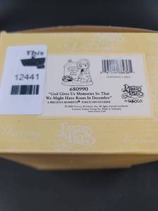 lot 12441 image: Precious Moments God Gives Us Memories Figurine 680990