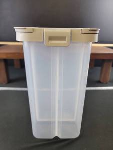 lot 12452 image: Divided Kitchen Storage Container Set