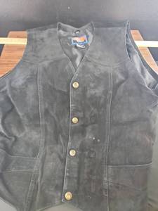 lot 12458 image: Cripple Creek Black Leather and Painted Mesa Plaid Vest Bundle
