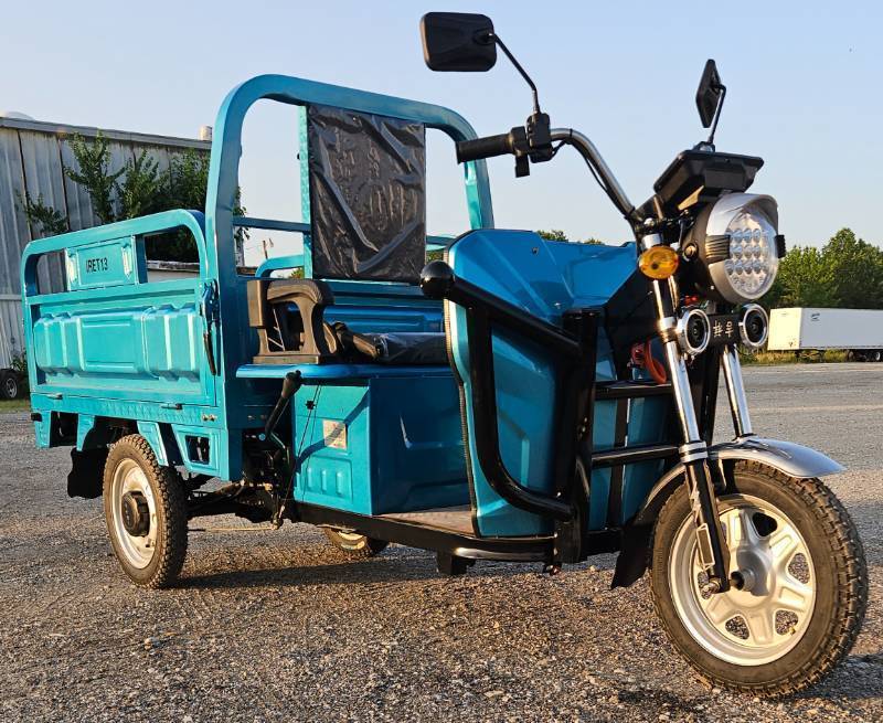 lot 5029 image: IRET13 High-End Electric Tricycle 800W 60V20A - Dump Bed - Speed Regulating & Boosting Device to Ensure Strong Output Power - Very Powerful - LCD Panel - LED Headlights