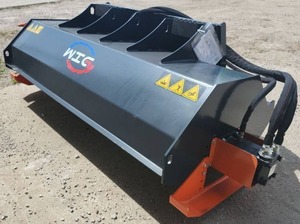 lot 3520 image: Unused WIG Skid Steer Tiller Attachment - Heavy-Duty Steel Construction with Hydraulic Drive System for Reliable Performance