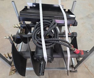 lot 7122 image: Unused StarVox VOX-ASA - Mini Skid Steer Auger Set - Power Head with 3 Auger Bits (8, 12, 18)