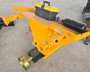 lot 8081 image: Unused Future FT-AD680 Hydraulic Pile Hammer Skid Steer Attachment