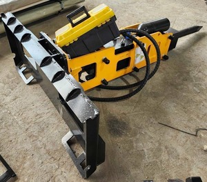 lot 8060 image: Unused Future Skid Steer Breaker (Hydraulic Hammer) FT-P680