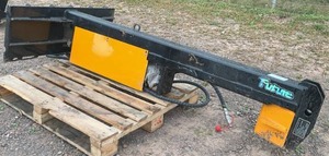 lot 8126 image: Unused Future Skid Steer Horizontal Log Splitter  FT-HLS25