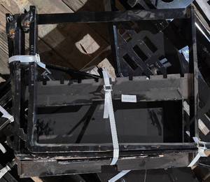 lot 8645 image: Unused Mini Skid Steer Pallet Fork Attachment