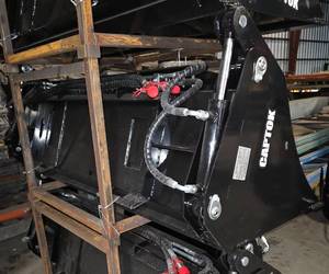 lot 8615 image: Unused Captok Skid Steer 4-in-1 Bucket Attachment 72in  Model CK-KH72