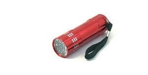 lot 1122 image: Flipo Set of 4 Rechargeable Flashlights with USB Cable Red