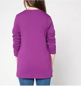 lot 1257 image: Isaac Mizrahi Live Essentials Pima Cotton V-Neck TunicPetunia, Medium