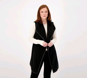 lot 1261 image: Susan Graver Petite Weekend Polar Fleece Cascade VestBlack Petite Large