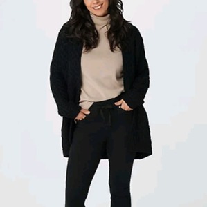 lot 1300 image: Aran Craft Merino Wool Open Front Long Sweater Cardigan Black, Small