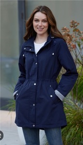 lot 1301 image: Weatherproof Bo nded Hooded 34 Anorak Jacket Navy X-Large