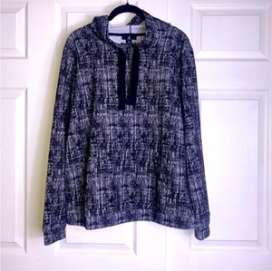 lot 1303 image: J Jason Wu Knit Plaid Hoodie Sweatshirt Navy Plaid Large