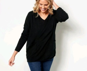 lot 1318 image: Denim & Co. Petite V-Neck Drop-Shoulder Long-Sleeve Pocket Black Petite Large