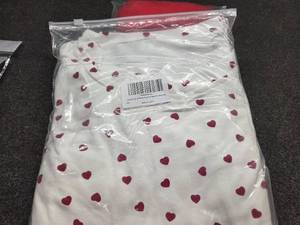 lot 7166 image: 2 piece Pajama Sets for Women Small