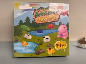 lot 7209 image: Christmas Advent Calendar 2025 with 24 Mochi Squishies,24 Days Christmas Thanksgiving Countdown Calendar Toys for Kids Girls Boys Teens Toddlers Christmas Party Favor Gifts
