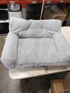 lot 35829 image: Plush Small Dog Bed