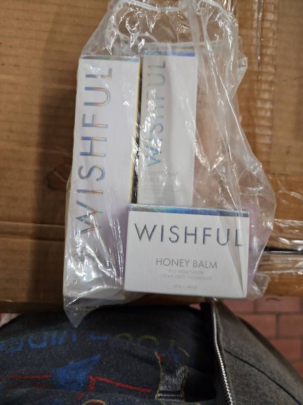lot 24144 image: Wishful Skin Care Bundle