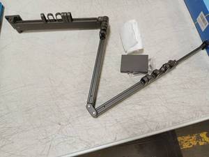 lot 47847 image: Adjustable Clothing Hanger