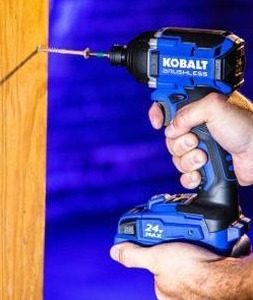lot 23739 image: Kobalt 24V Brushless Impact Driver Kit