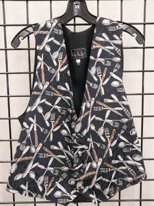 lot 66466 image: APPEARS NEW - Nicole Miller Cutlery Print Vest (Size Medium)