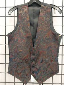 lot 66469 image: APPEARS NEW - Henry Segal Paisley Print Formal Vest (Size 34) Set of 3