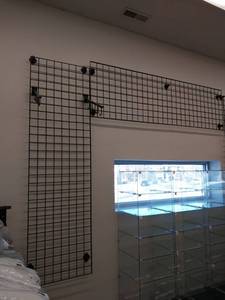 lot 66495 image: Set of 2 Black Metal Grid Wall Display Panel with Hooks (2 Wide x 7 Long  each)