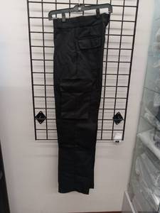 lot 66690 image: APPEARS NEW - Pro-Tuff Uniform Tactical Cargo Pants (Size 30)