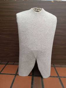 lot 66776 image: Mannequin Clothing Display (H25 x W14 x D6.5)